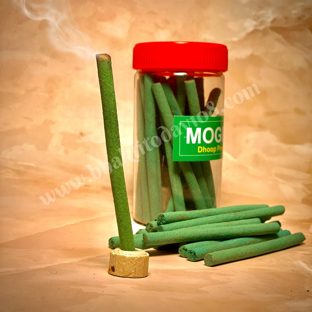 Mogra No Bamboo Agarbatti – Fragrant incense sticks crafted with natural mogra (Arabian jasmine) essence, offering a rich, sweet, and calming aroma. Bamboo-free and eco-friendly, perfect for puja, meditation, and creating a serene, traditional ambiance.