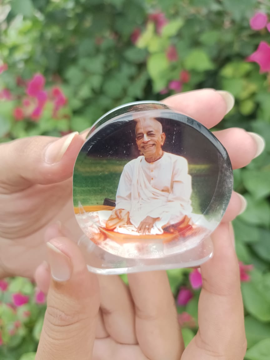 Acrylic picture stand (Office table/Cars/ altar)